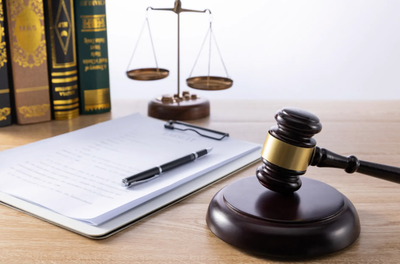 二手車(chē)行寄賣(mài)陷阱 紹興女子愛(ài)車(chē)遭私用損壞，警惕委托交易風(fēng)險(xiǎn)